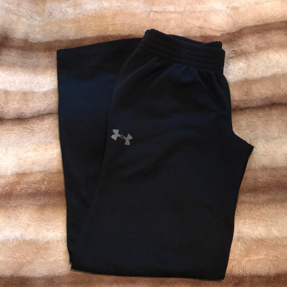 Under Armour sweat pants ✨